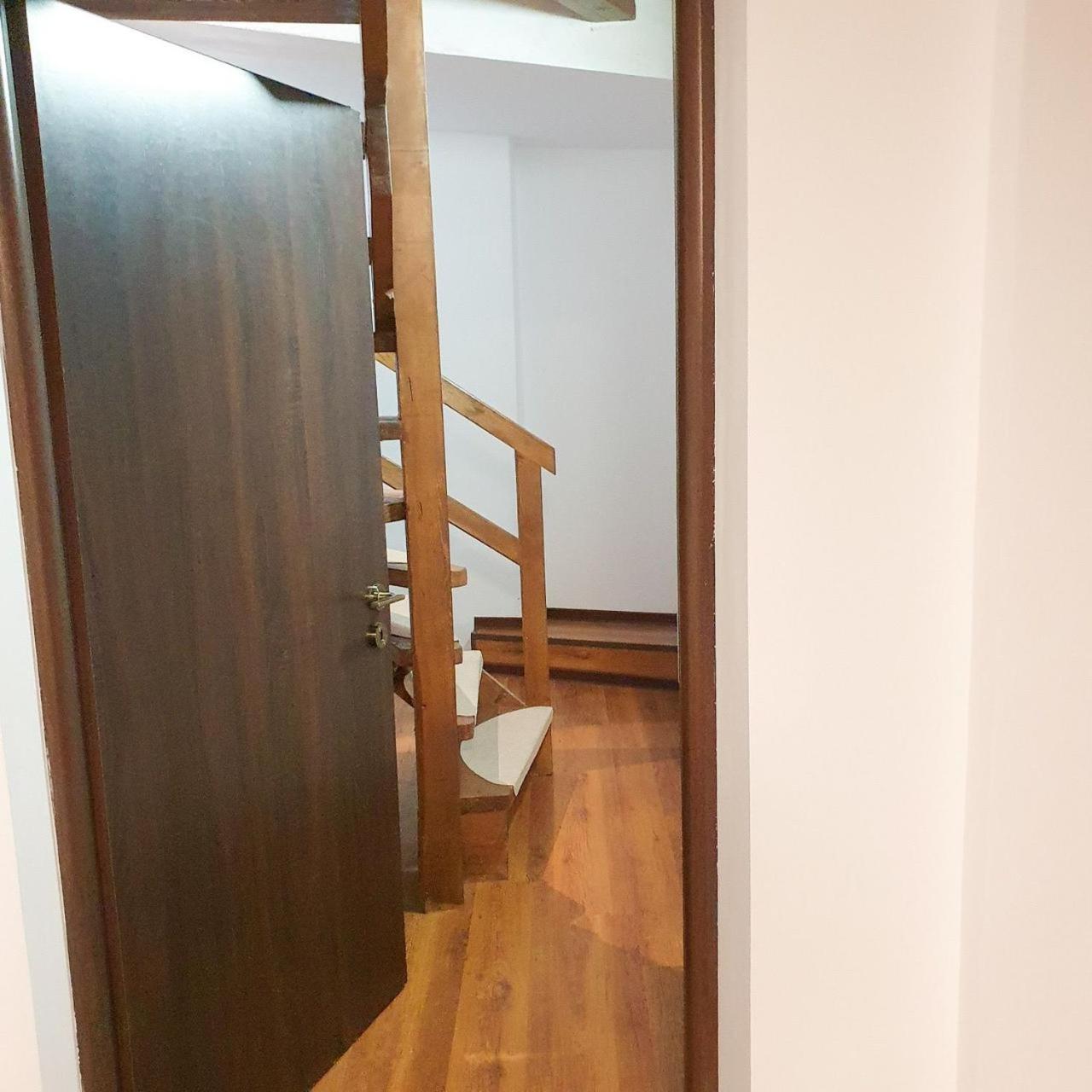 Joy City Stay Semenicului 2 Brasov Ngoại thất bức ảnh